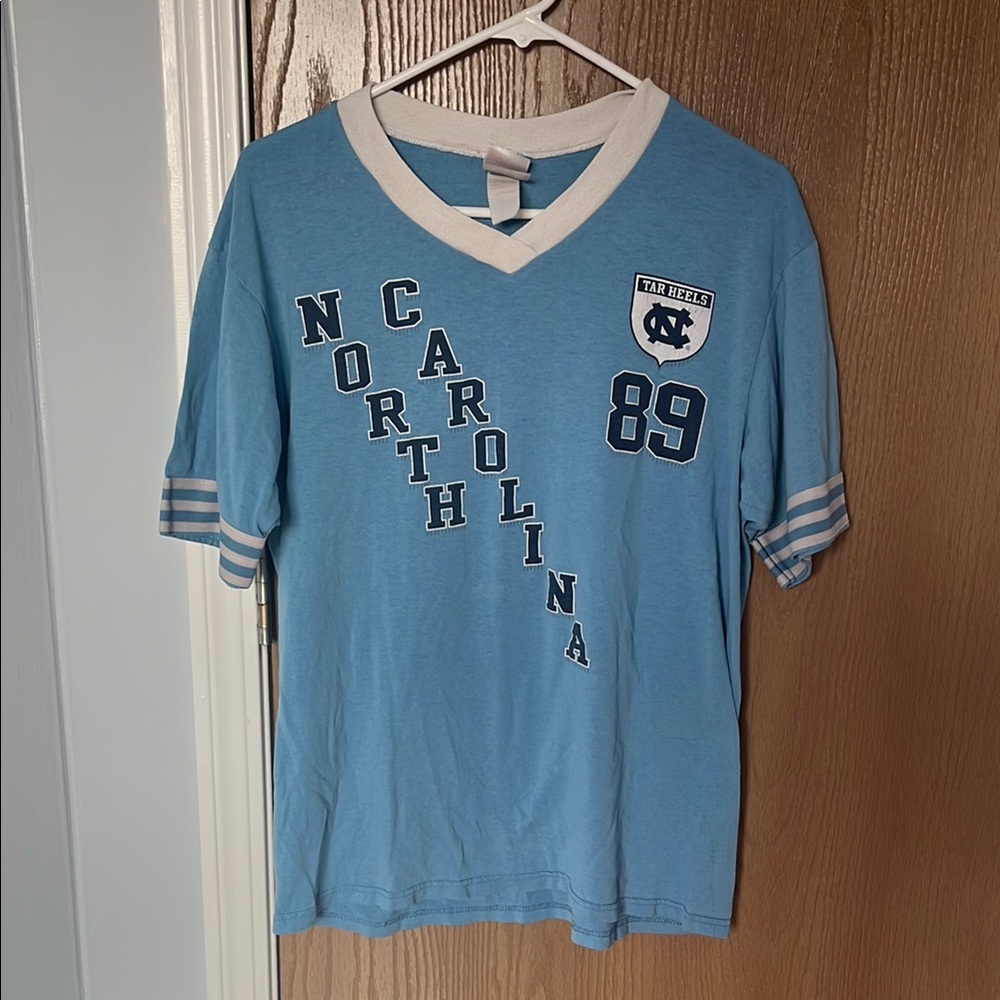 Large University of North Carolina Tar Heels T-Shirt